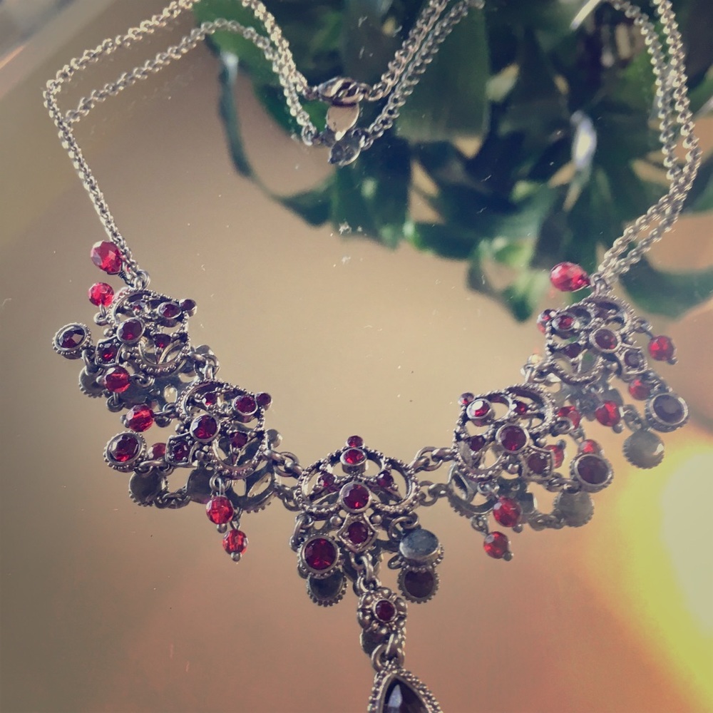 Necklace with red stones